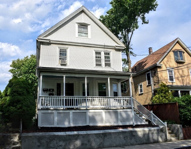 property at 176 Poplar St