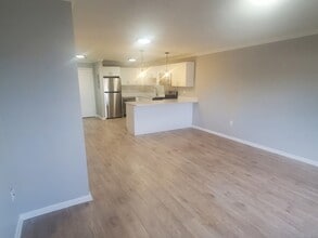 55 David Terrace, Unit 23 in Norwood, MA - Building Photo - Building Photo