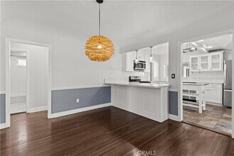 11147 Hortense St in Los Angeles, CA - Building Photo - Building Photo