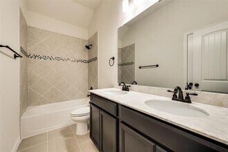 716 Lake Sierra Wy in Little Elm, TX - Building Photo - Building Photo
