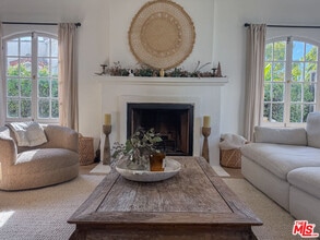 316 S Wetherly Dr in Beverly Hills, CA - Building Photo - Building Photo