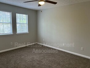 118 Tuscany Ln in Griffin, GA - Building Photo - Building Photo