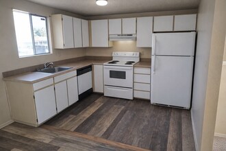 1122 Francis Ave, Unit 7B in Walla Walla, WA - Building Photo - Building Photo