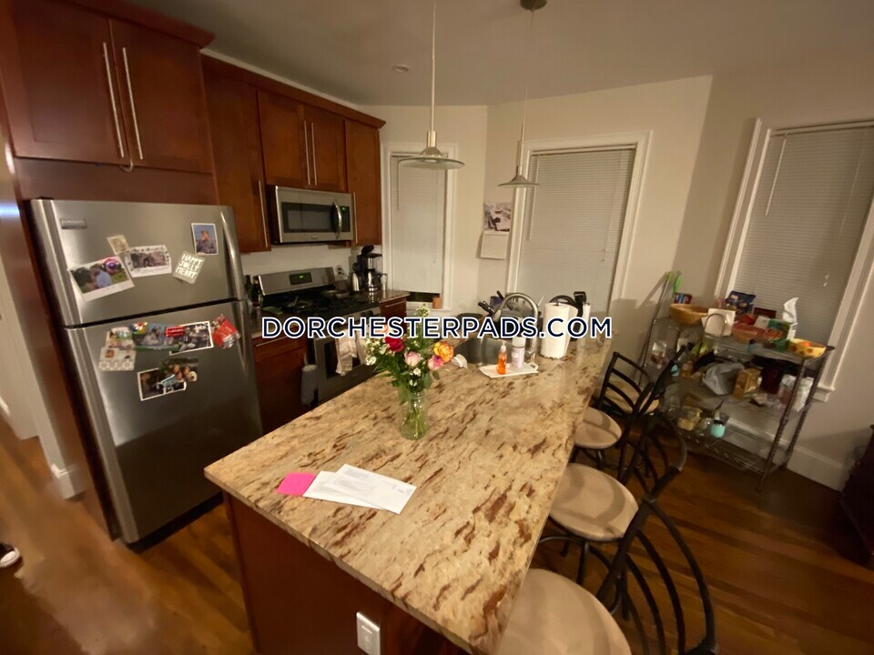 5 Sudan St-Unit -1 in Boston, MA - Building Photo