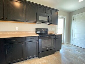 124 Sunlight Cr in Talladega, AL - Building Photo - Building Photo