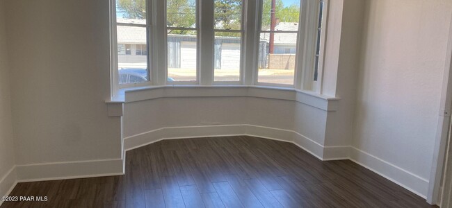 215 E Willis St in Prescott, AZ - Building Photo - Building Photo