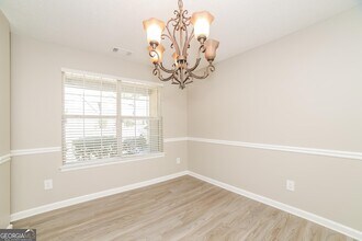 6801 Fireside Ln in College Park, GA - Building Photo - Building Photo