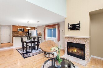 14112 NE 78th Ct in Redmond, WA - Building Photo - Building Photo