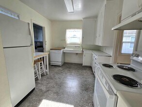 309 W 3rd St in Aberdeen, WA - Building Photo - Building Photo