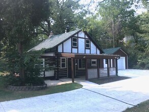 4318 Golf Dr in Waterford, WI - Building Photo - Building Photo