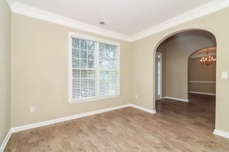 1785 Collines Ave in Atlanta, GA - Building Photo - Building Photo