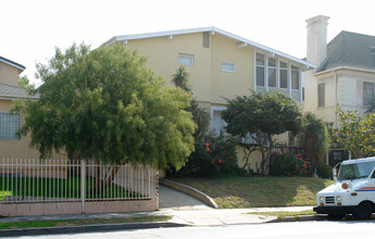 440 S Wilton Pl in Los Angeles, CA - Building Photo - Building Photo