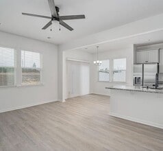 1084 Cornelia St in Elgin, SC - Building Photo - Building Photo