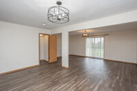 The Grove on Harding in Lower Burrell, PA - Building Photo - Interior Photo