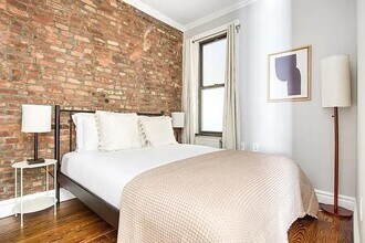 202 E 13th St in New York, NY - Building Photo - Building Photo