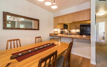 1065 Laramie Blvd in Boulder, CO - Building Photo - Building Photo