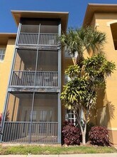 4306 Bayside Village Dr in Tampa, FL - Foto de edificio - Building Photo