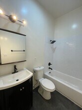1131 Wood St in Oakland, CA - Building Photo - Building Photo