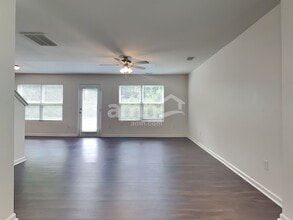 36 Jones Creek Cir in Greer, SC - Building Photo - Building Photo