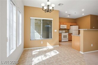 10020 Benjamin Nicholas Pl in Las Vegas, NV - Building Photo - Building Photo