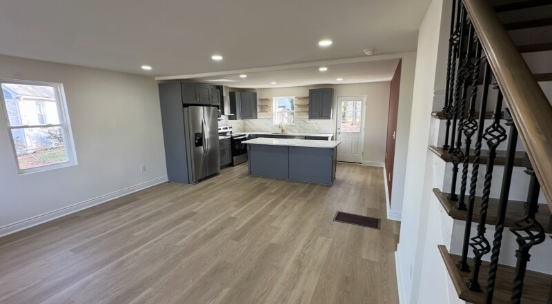 805 Kenyon Ln in Newark, DE - Building Photo