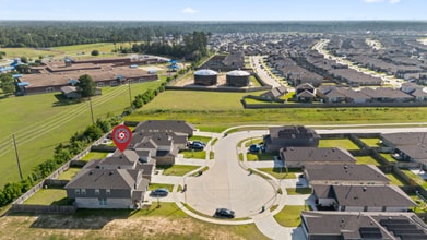 5115 Belmont Hl Ct in Spring, TX - Foto de edificio - Building Photo