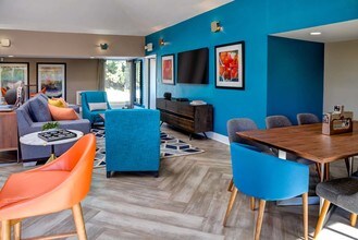 Vue at Lake Murray in San Diego, CA - Building Photo - Building Photo