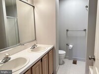 419 Shawmont Ave photo'