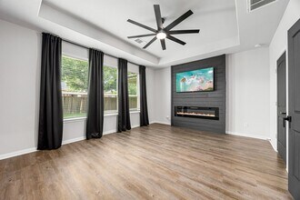 11323 Cora Ln in Willis, TX - Building Photo - Building Photo