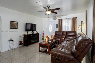 307 N 28th Ave in Hollywood, FL - Building Photo - Building Photo