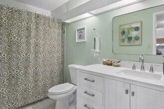 1030 E Bethany Home Rd in Phoenix, AZ - Building Photo - Building Photo