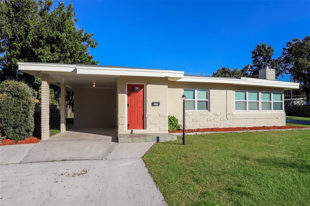 1301 Farragut Dr N in St. Petersburg, FL - Building Photo