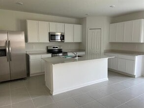 3530 Kimbrough Dr in Lake Wales, FL - Building Photo - Building Photo