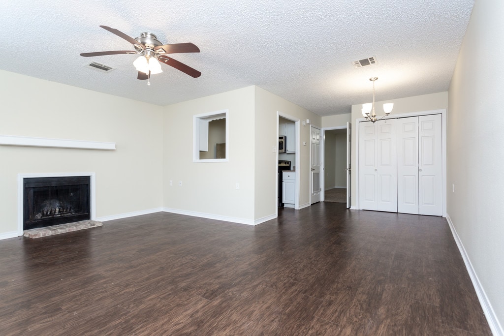 Riverwood Apartments in Monroe, LA