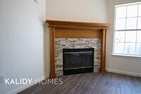 1400 Buena Vista Cir photo'