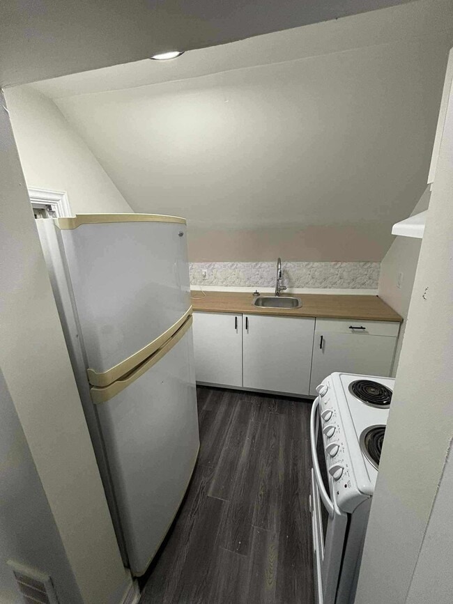 64 Walker St in Truro, NS - Building Photo - Building Photo