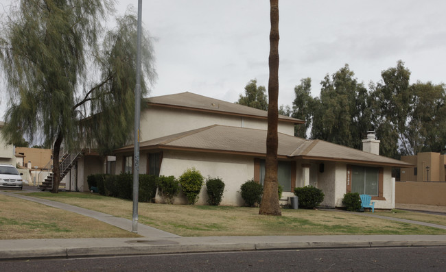 8122 N 33rd Ave in Phoenix, AZ - Building Photo - Building Photo