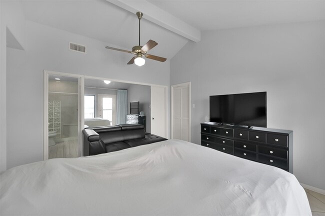 35 Lakeview Village in Montgomery, TX - Building Photo - Building Photo