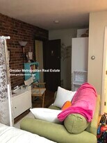 5 Charter St, Unit 1 in Boston, MA - Building Photo