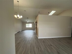 3063 Lake June Blvd in Lake Placid, FL - Foto de edificio - Building Photo