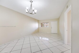 7724 W 29th Ln in Hialeah, FL - Building Photo - Building Photo
