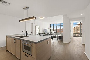 1425 Hudson St in Hoboken, NJ - Building Photo