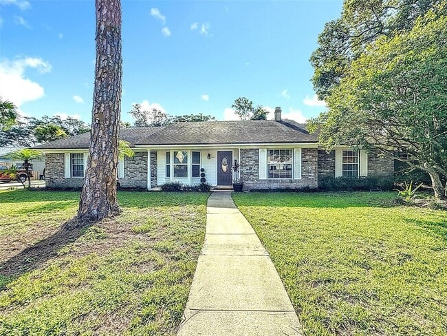property at 341 W Hornbeam Dr