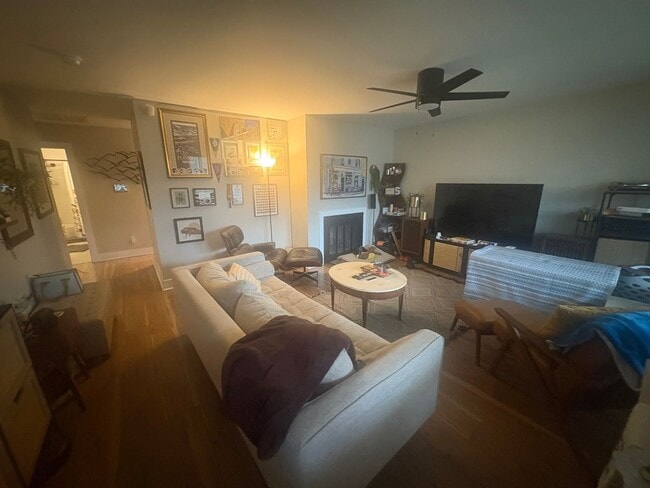 1104 Overton Pl in Knoxville, TN - Building Photo - Building Photo