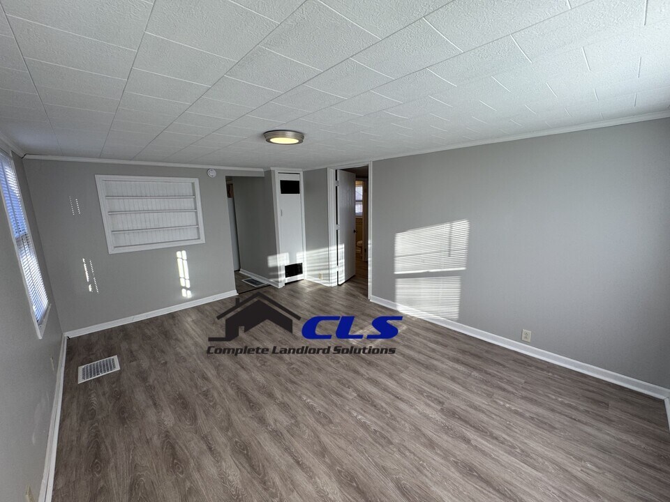 3100 N 14th St in Terre Haute, IN - Building Photo