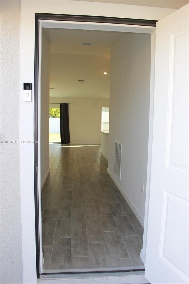 1138-1114 SW 14th Terrace in Cape Coral, FL - Building Photo - Building Photo