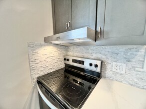 2101 Hoitt Ave in Knoxville, TN - Building Photo - Building Photo