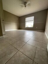 723 Dromedary Dr in Kissimmee, FL - Building Photo - Building Photo