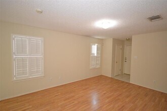 2107 Bridal Path in Cedar Park, TX - Building Photo - Building Photo