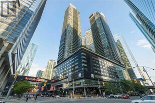 65 Bremner Blvd in Toronto, ON - Building Photo